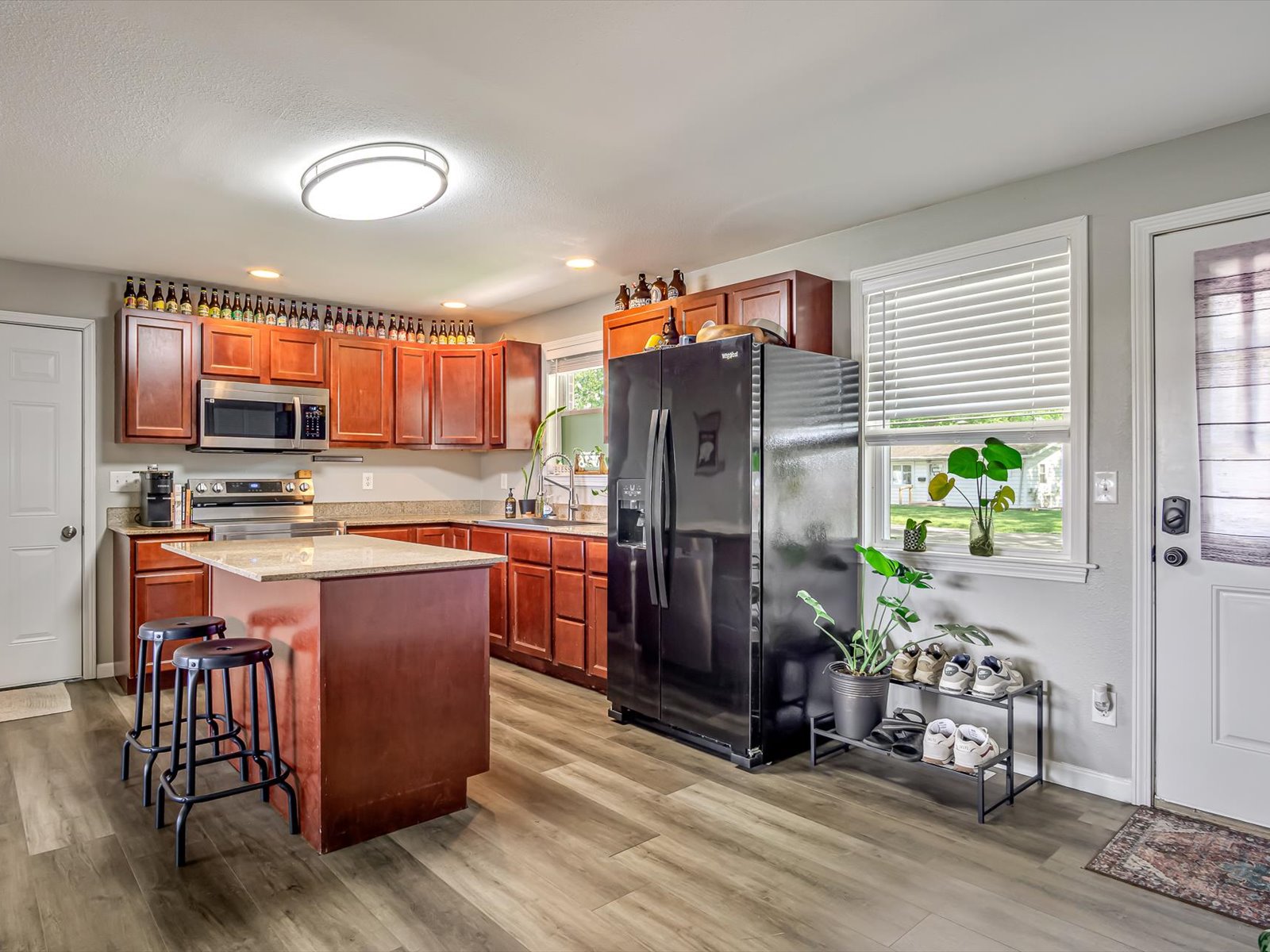 Property thumbnail image
