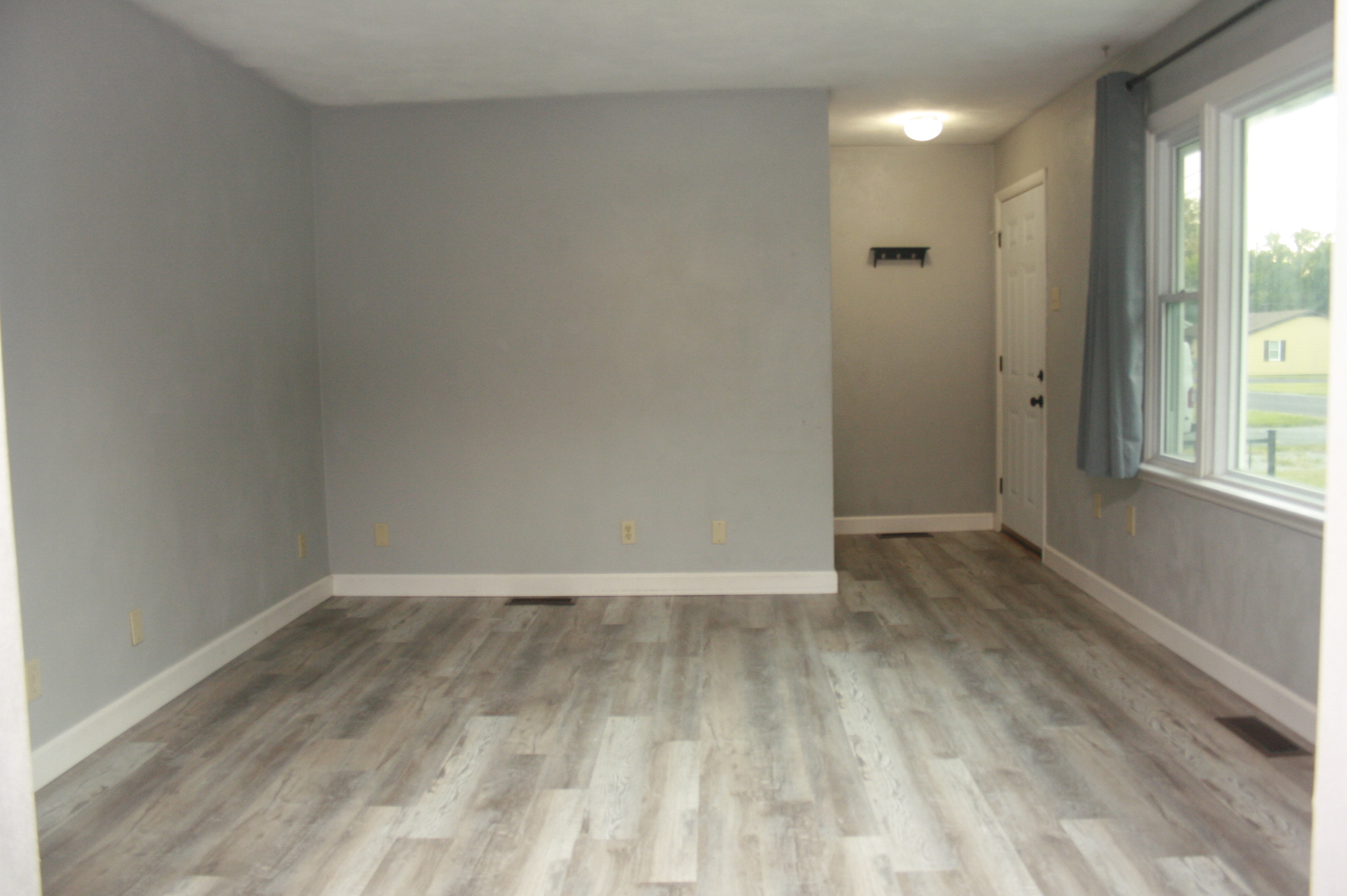 3411 Sheridan Avenue - 3411