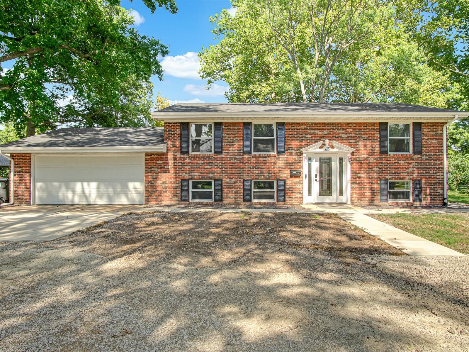 113 West Poplar Street